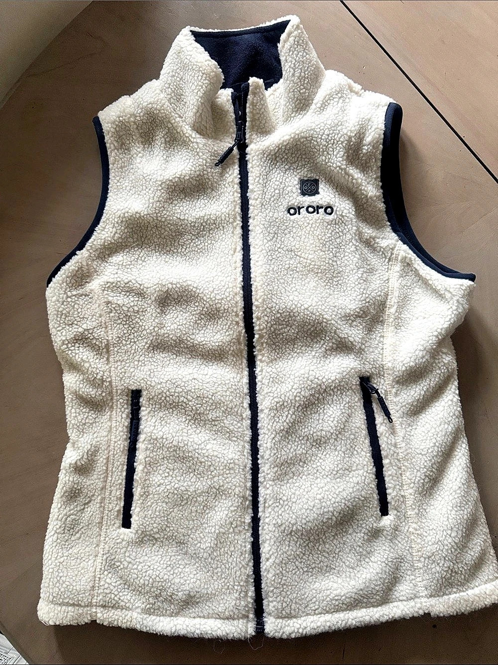 Ororo Women's Heated Fleece Vest, Cream & Black